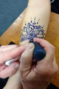 henna, jagua, mehndi forearm tat